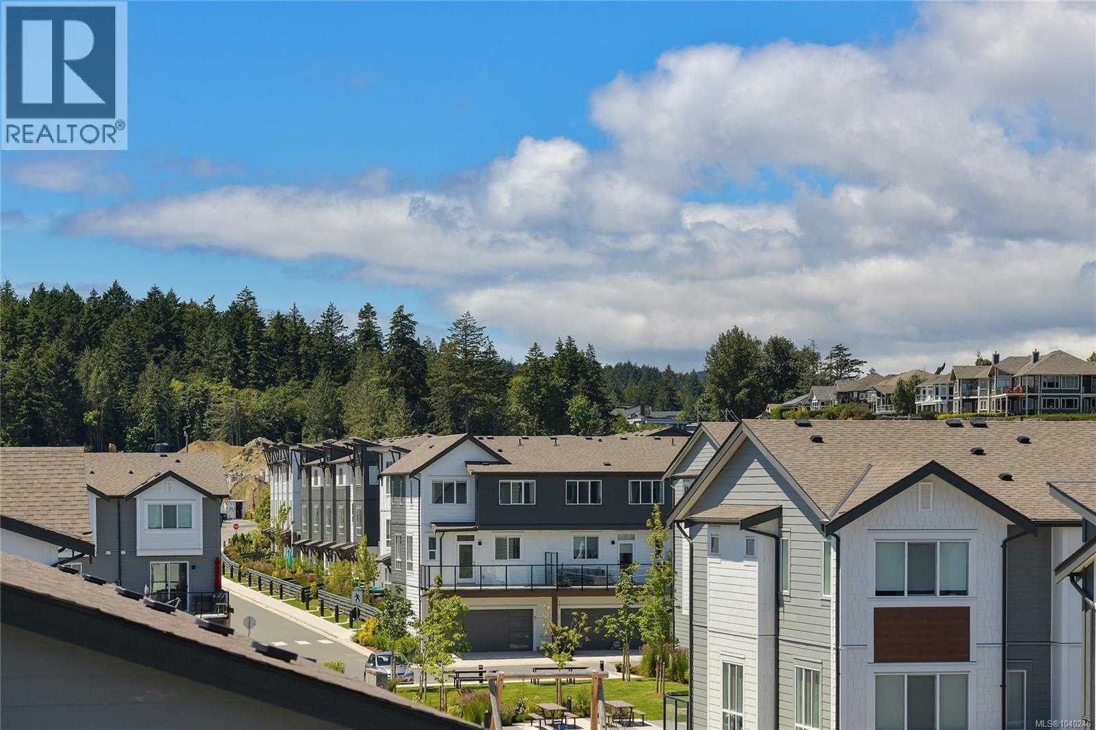 412 3564B RYDER HESJEDAL Way, Colwood