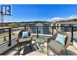 412 3564b Ryder Hesjedal Way, Colwood, BC V9C0V4 Photo 11