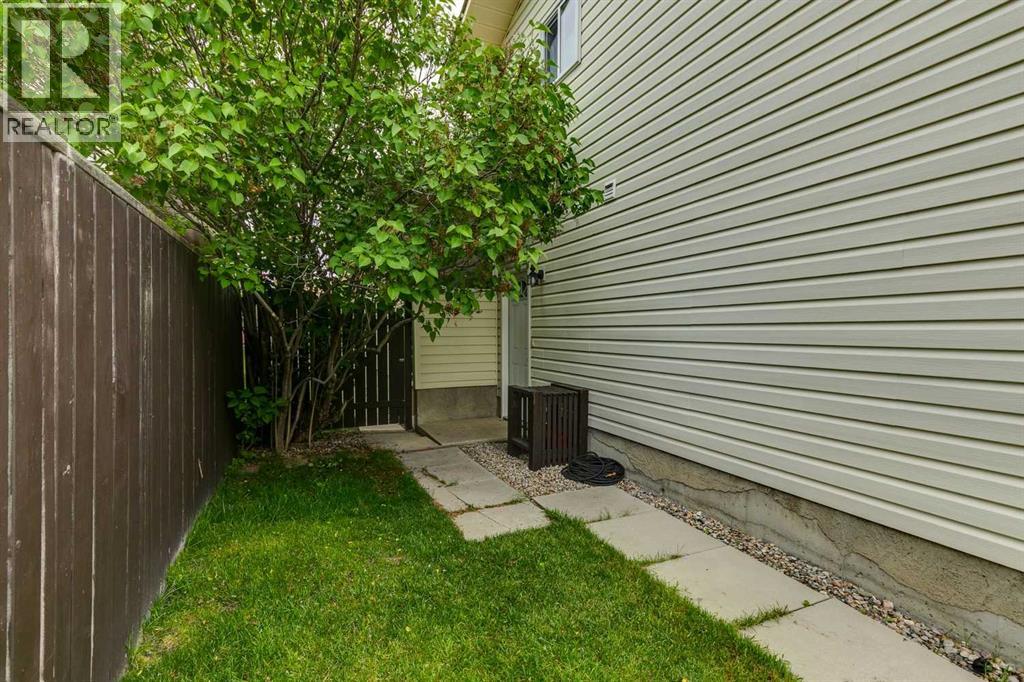 51 Woodbrook Green SW — photo 37