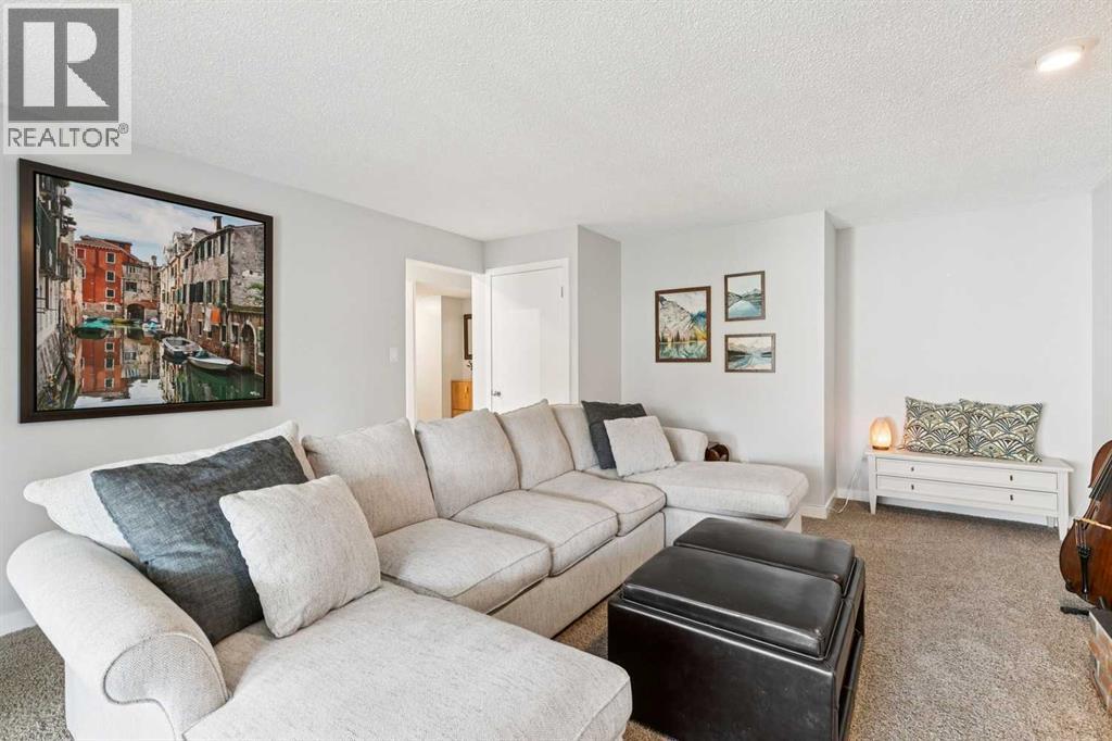 51 Woodbrook Green SW — photo 23