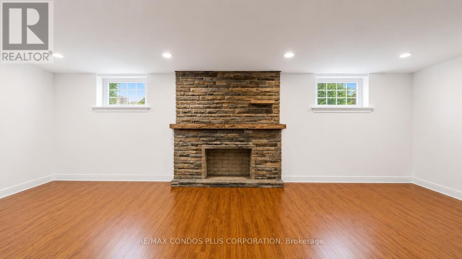 78 SPRING GARDEN AVENUE - 22