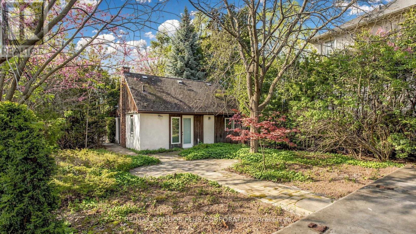 78 SPRING GARDEN AVENUE - 6
