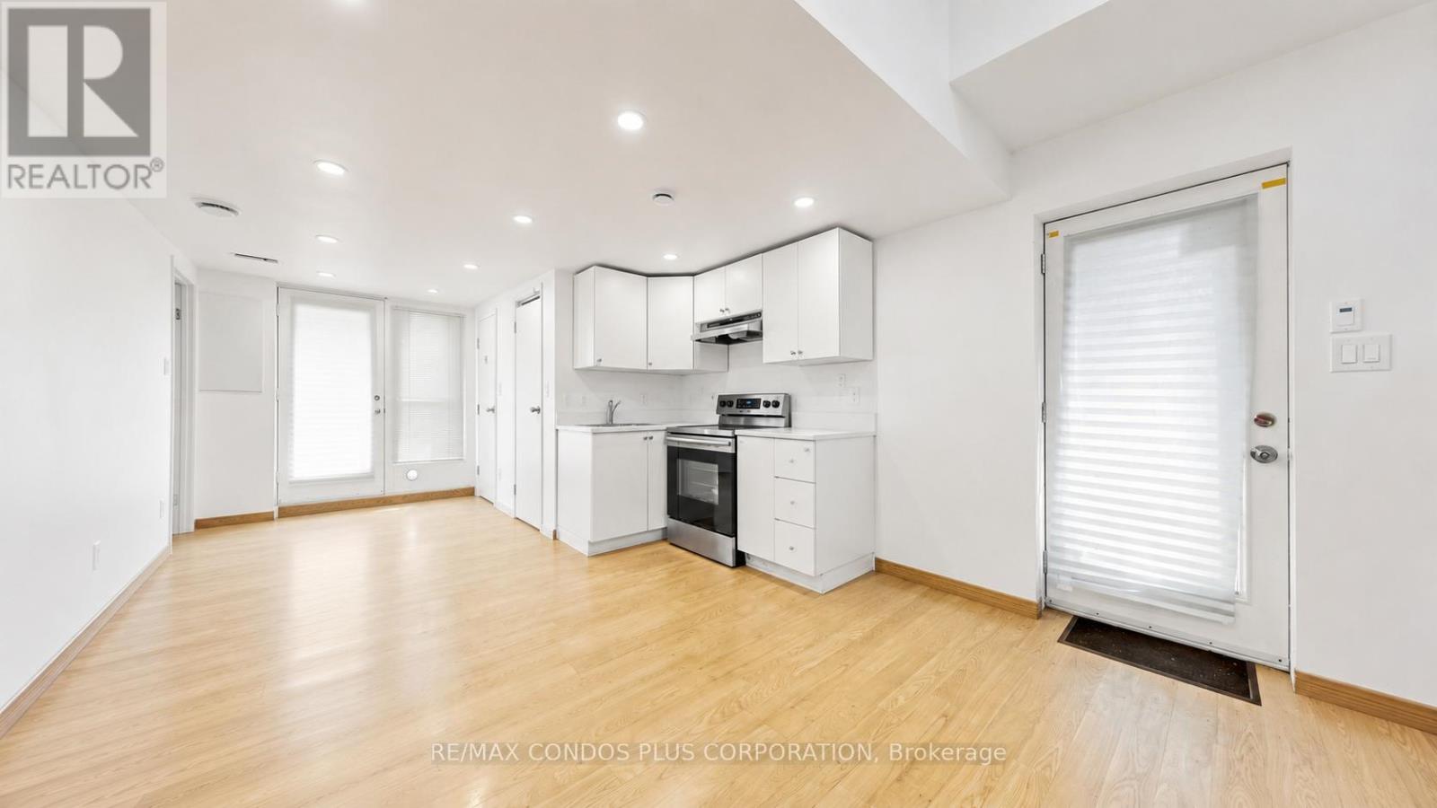 78 SPRING GARDEN AVENUE - 8