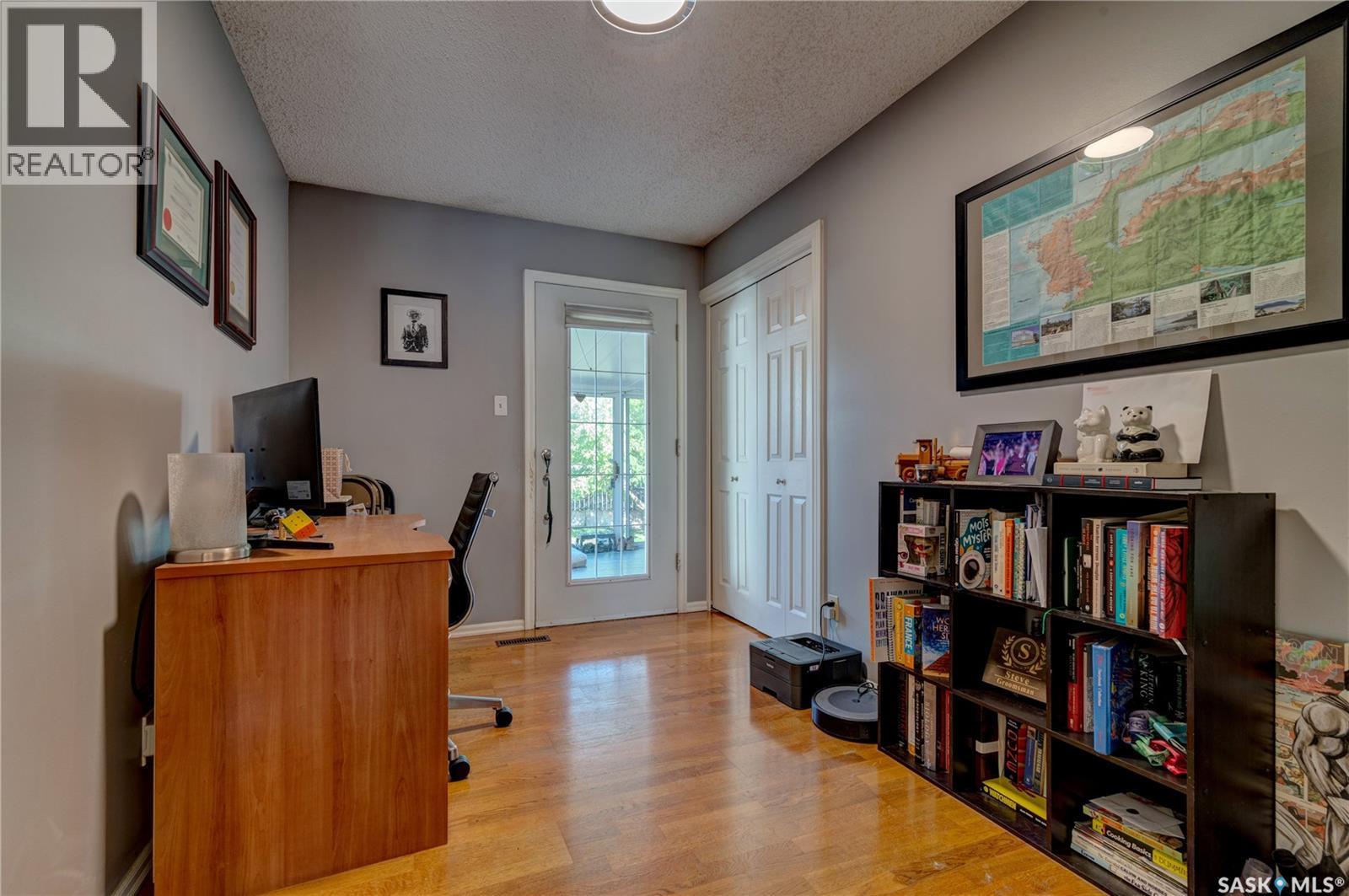 66 Denny CRESCENT — photo 12