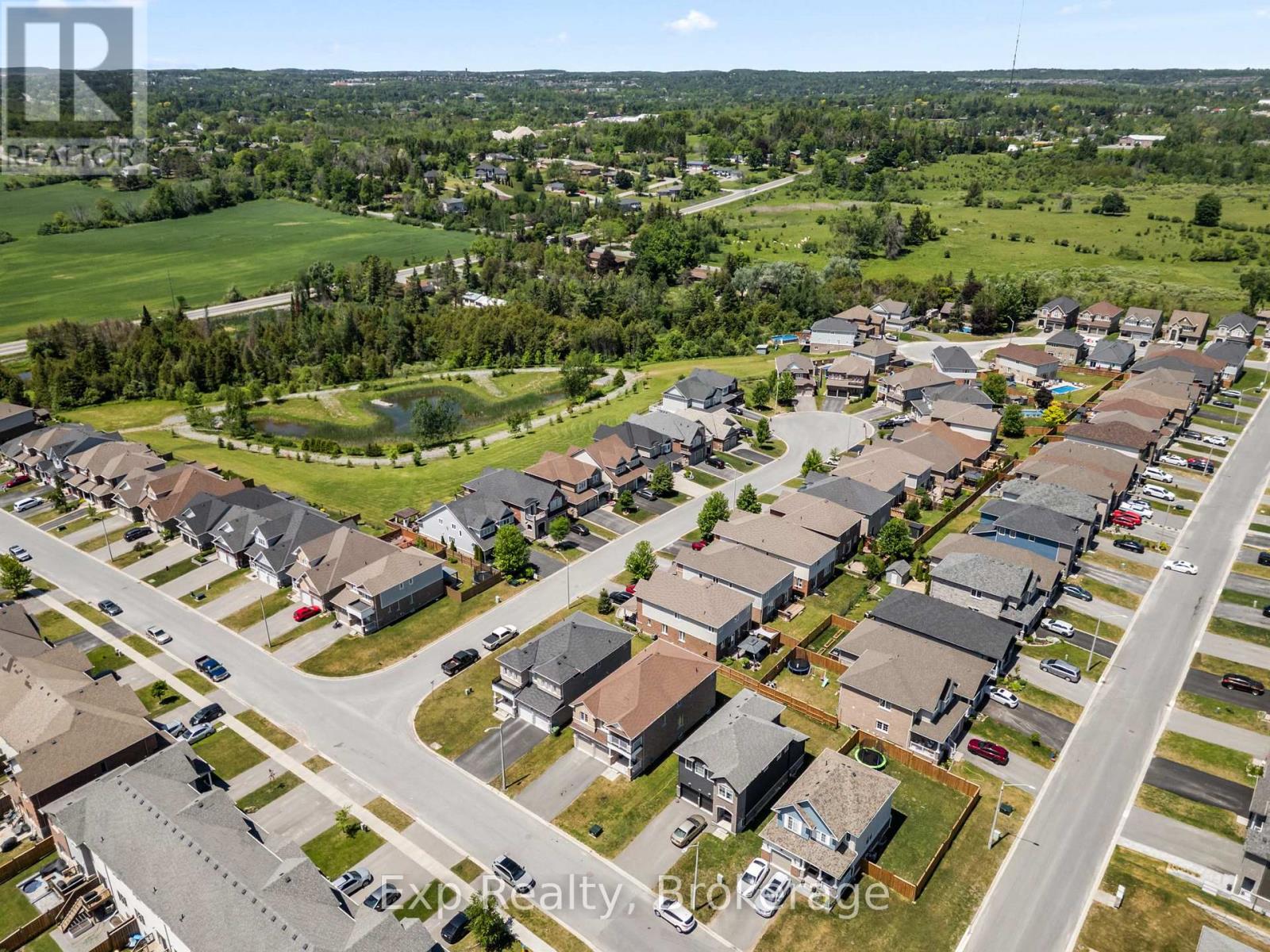 64 PAUL REXE BOULEVARD - 34