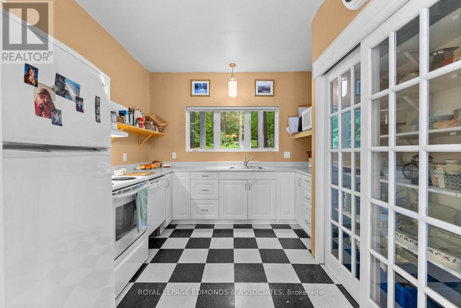 416 ROCKY POINT DRIVE - 19