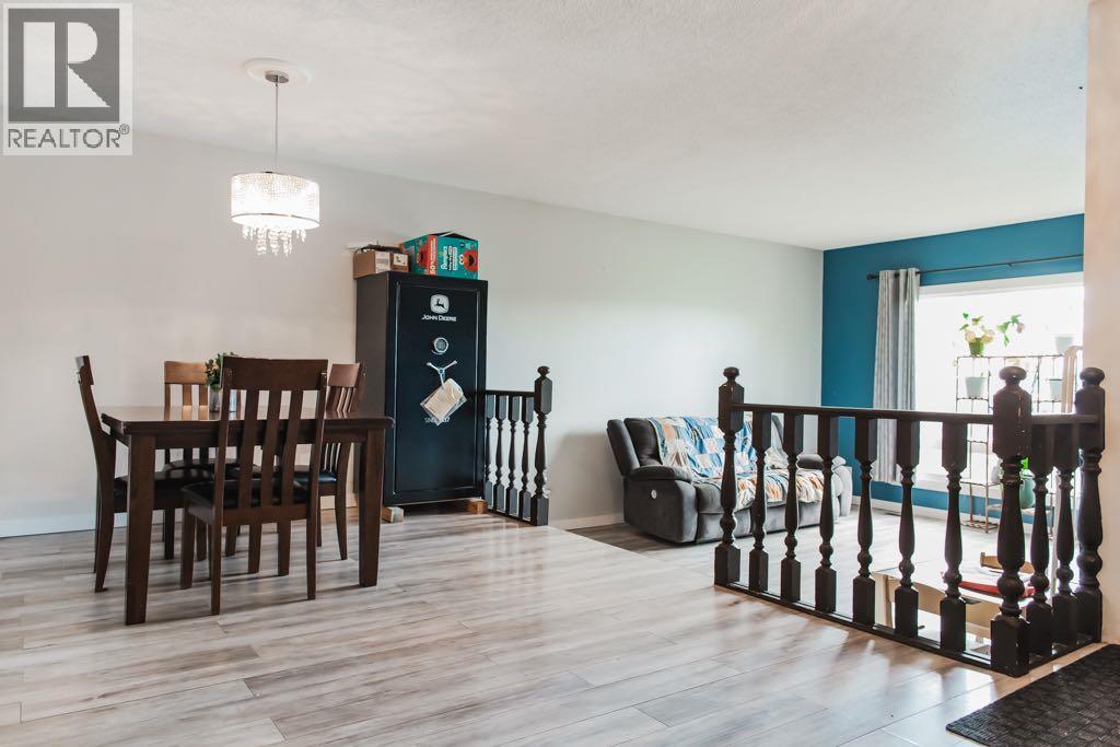 9804 77 Avenue - photo 4