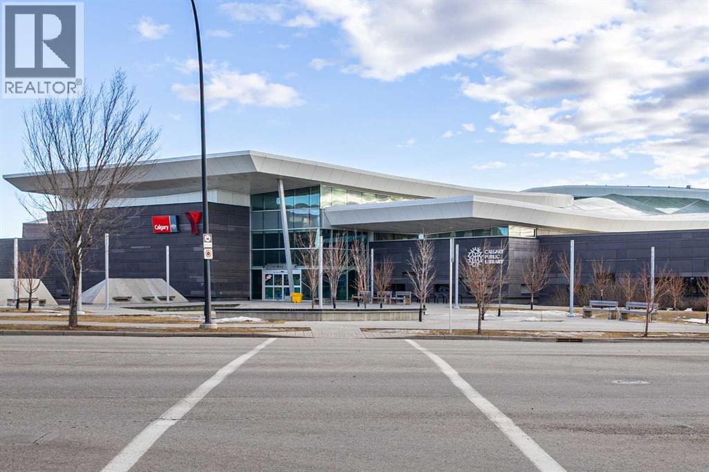 #305 20 Seton Park SE - 20