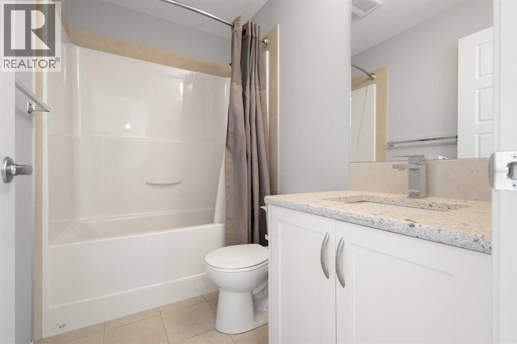 #305 20 Seton Park SE - 14