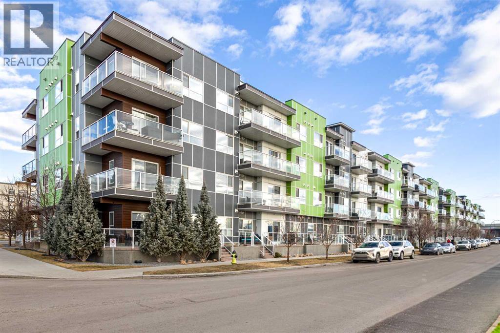 #305 20 Seton Park SE - 2