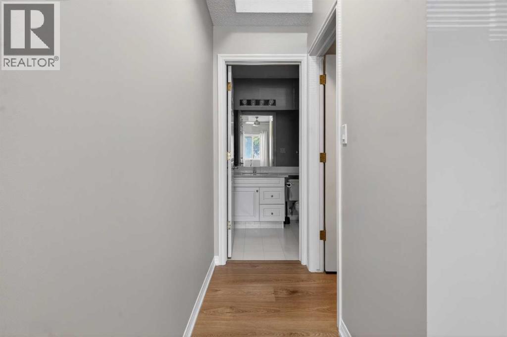 215, 777 3 Avenue SW — photo 22