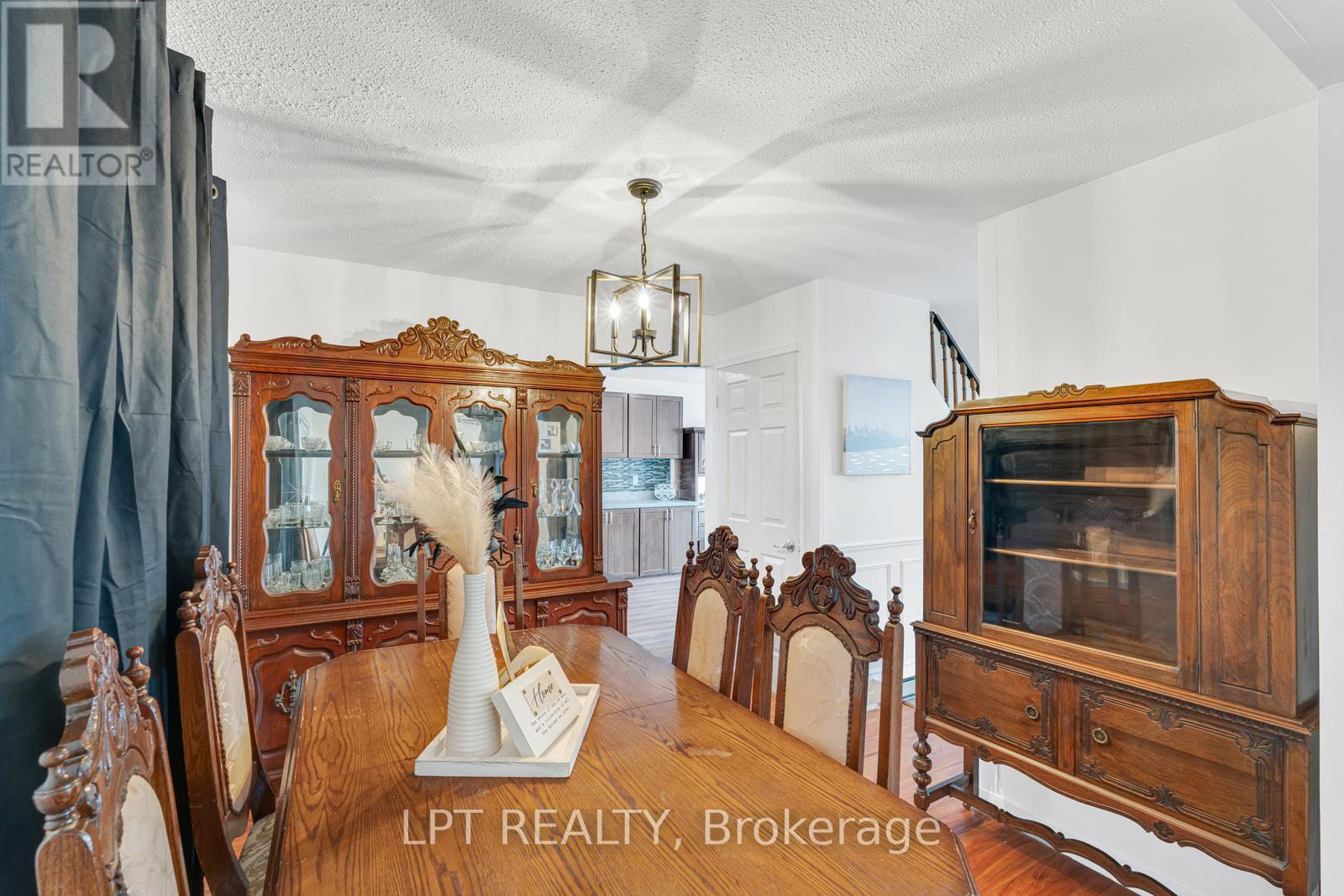 95 HUNTINGWOOD CRESCENT - 8
