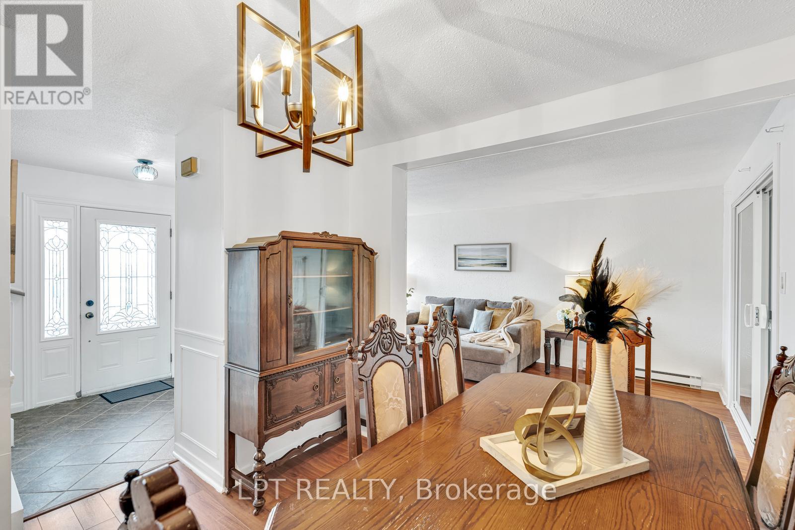 95 HUNTINGWOOD CRESCENT - 7