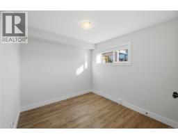 8711 Bourne Terr, North Saanich, BC V8L1L8 Photo 32