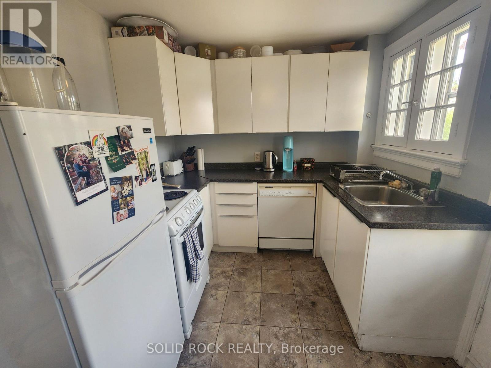 289 WILBROD STREET - 38