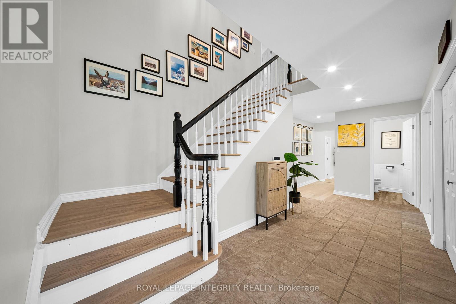 4 Bed, 6 Bath House for Rent in Ottawa – 1218 RIDEAU BEND CRESCENT, Ottawa – MLS# X13440870 - Image 9