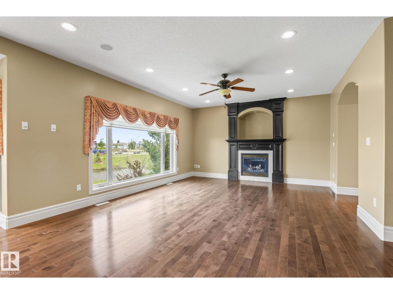 5320 MULLEN BN NW - 74