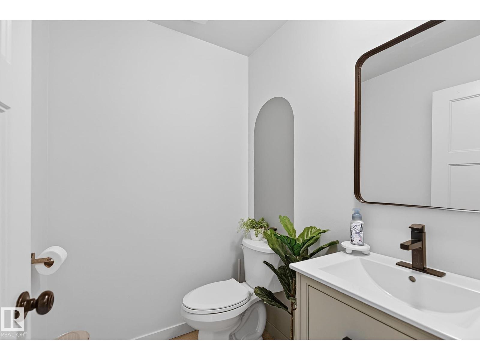 9 MILLGROVE DR — photo 30