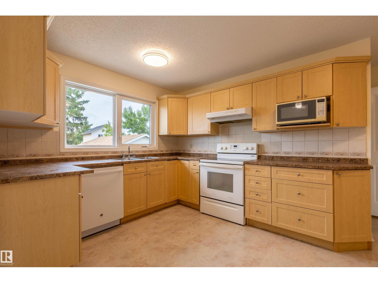 10710 97 AV — photo 14