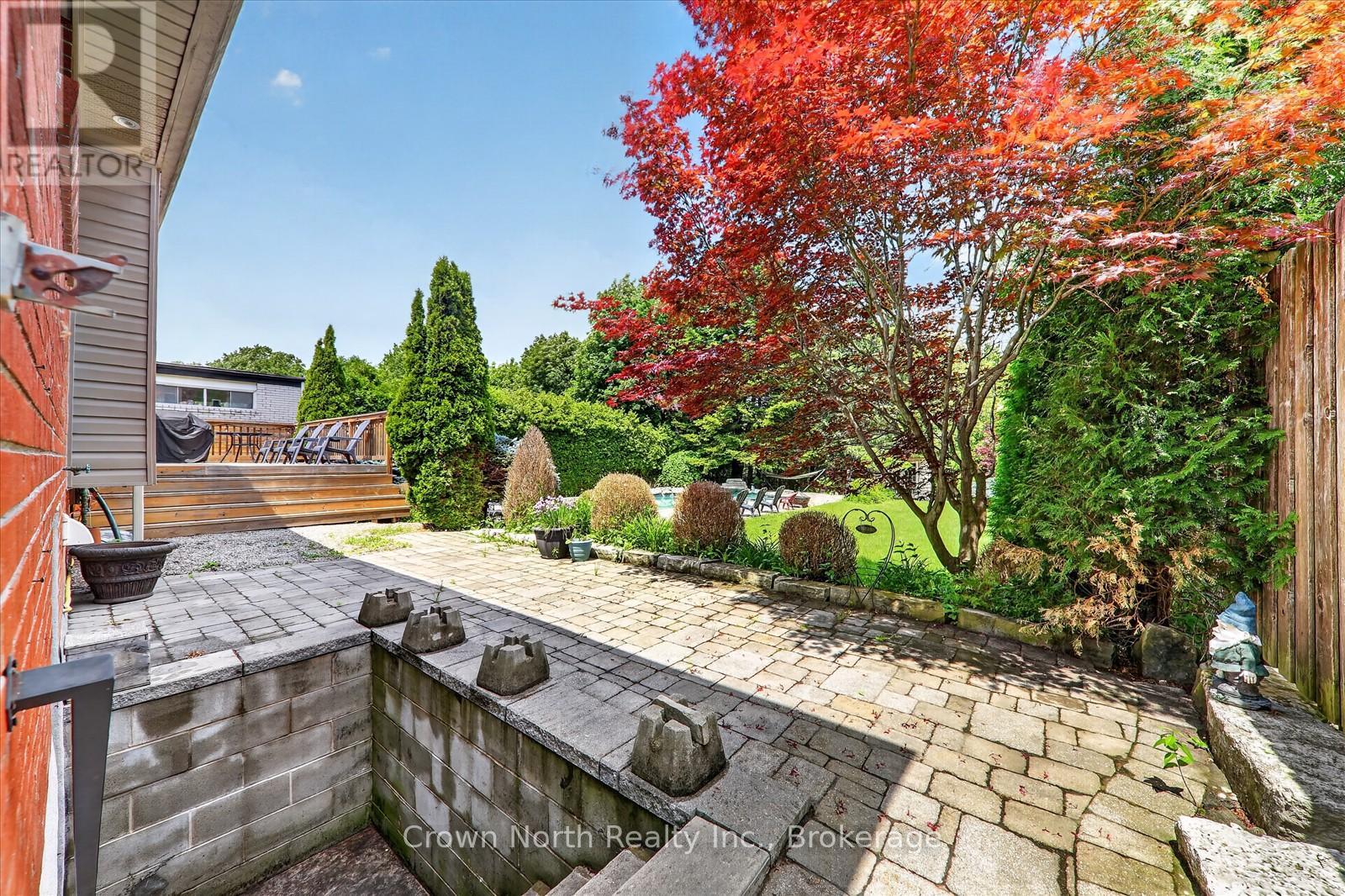 85 PORTICO DRIVE - 32