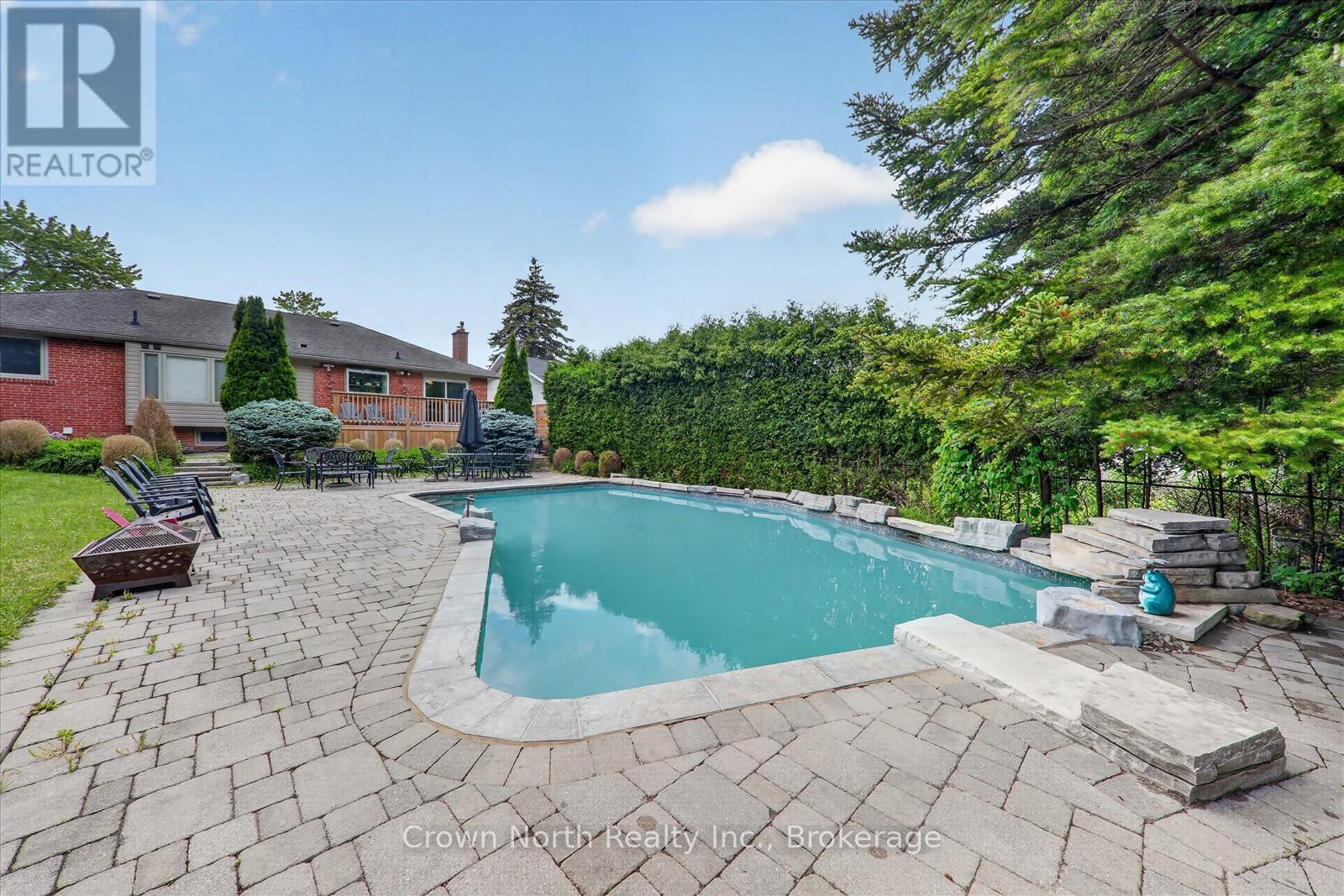 85 PORTICO DRIVE - 37