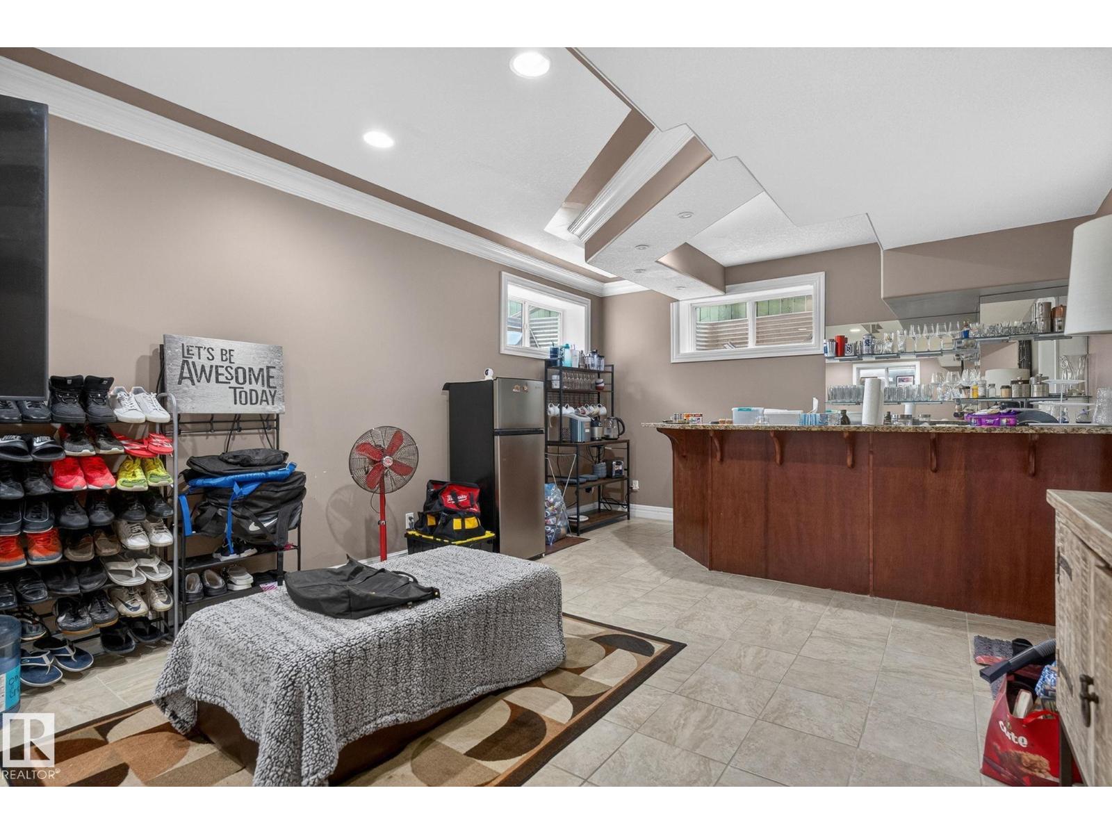 1508 PALMER CL NW - 44