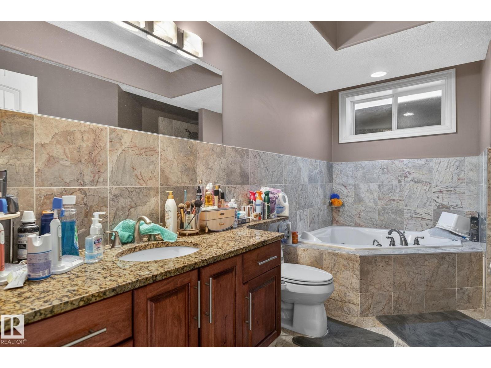 1508 PALMER CL NW - 48