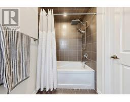 166 Ferragine Crescent, Bradford West Gwillimbury, ON L3Z4K1 Photo 26