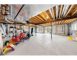 166 Ferragine Crescent, Bradford West Gwillimbury, ON L3Z4K1 Photo 30
