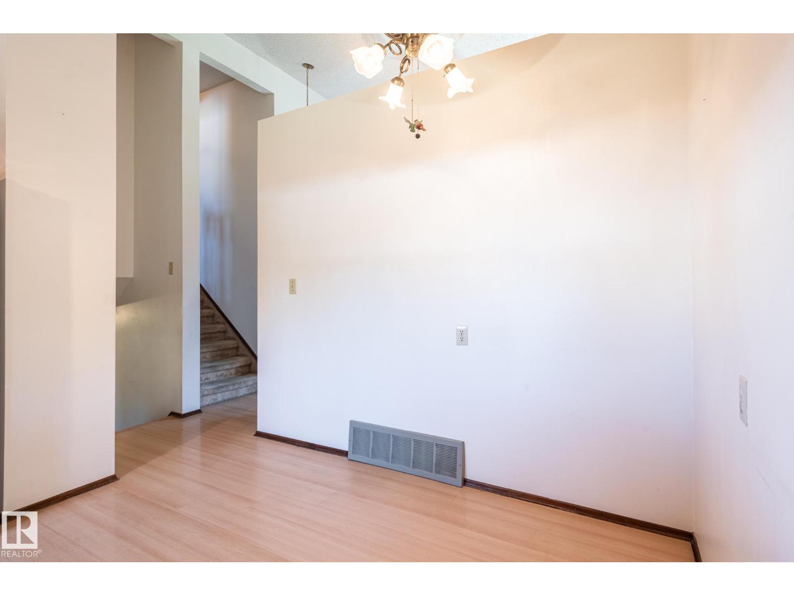 14504 30 ST NW - photo 4