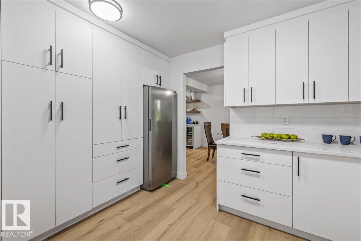 7 GLACIER PL — photo 59