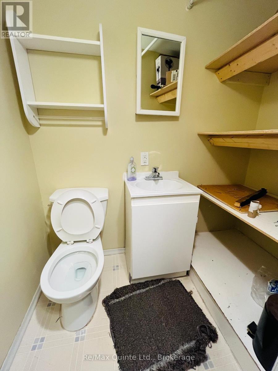 10 SHAMROCK ROAD - 15