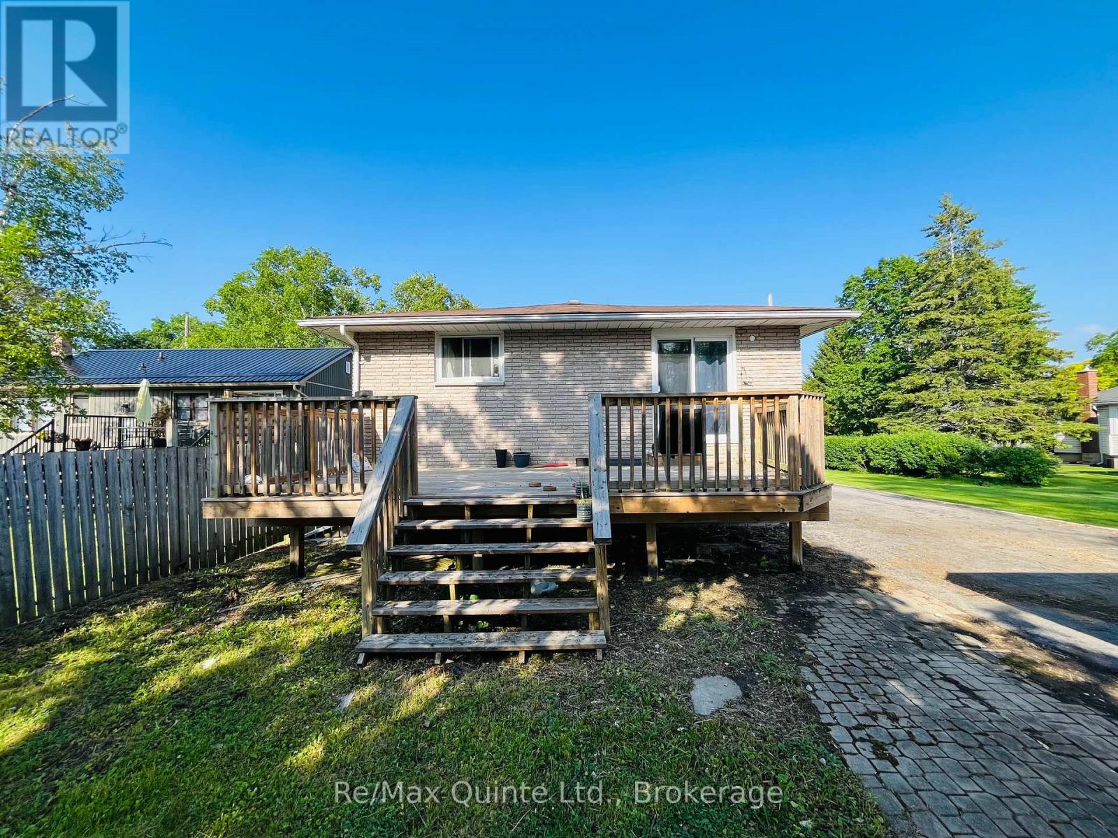 10 SHAMROCK ROAD - 2