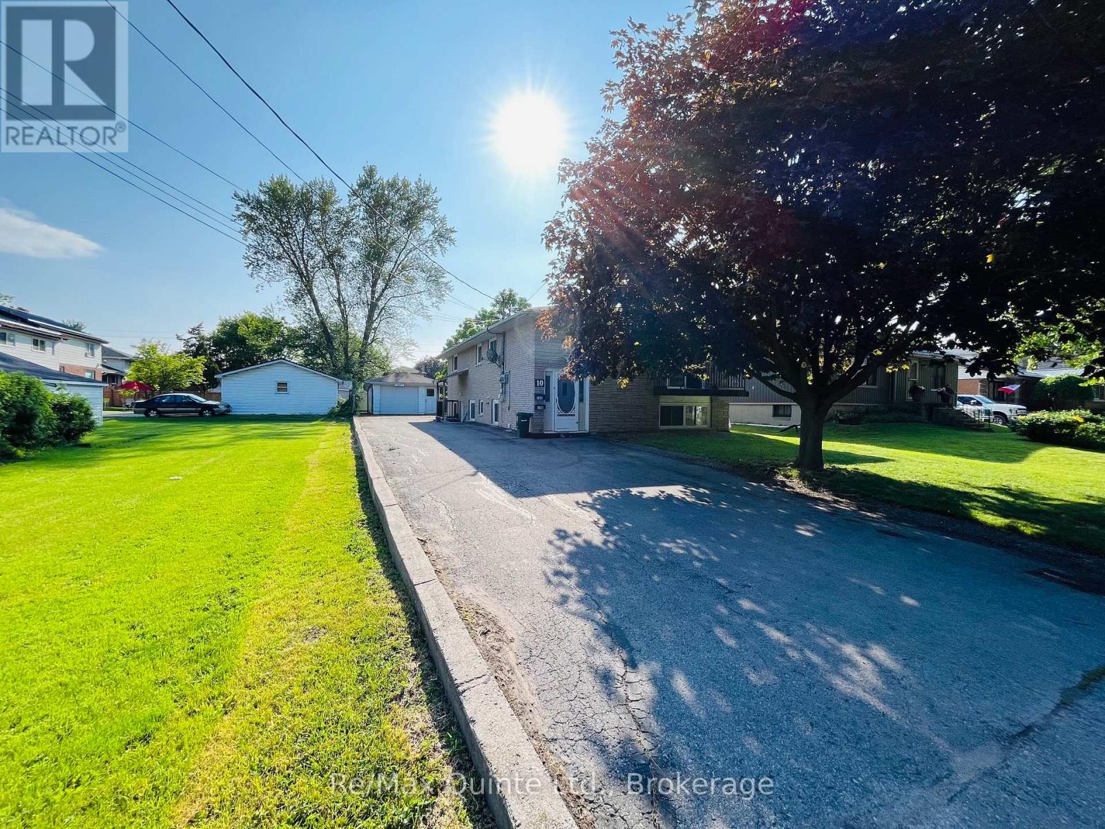 10 SHAMROCK ROAD - 25