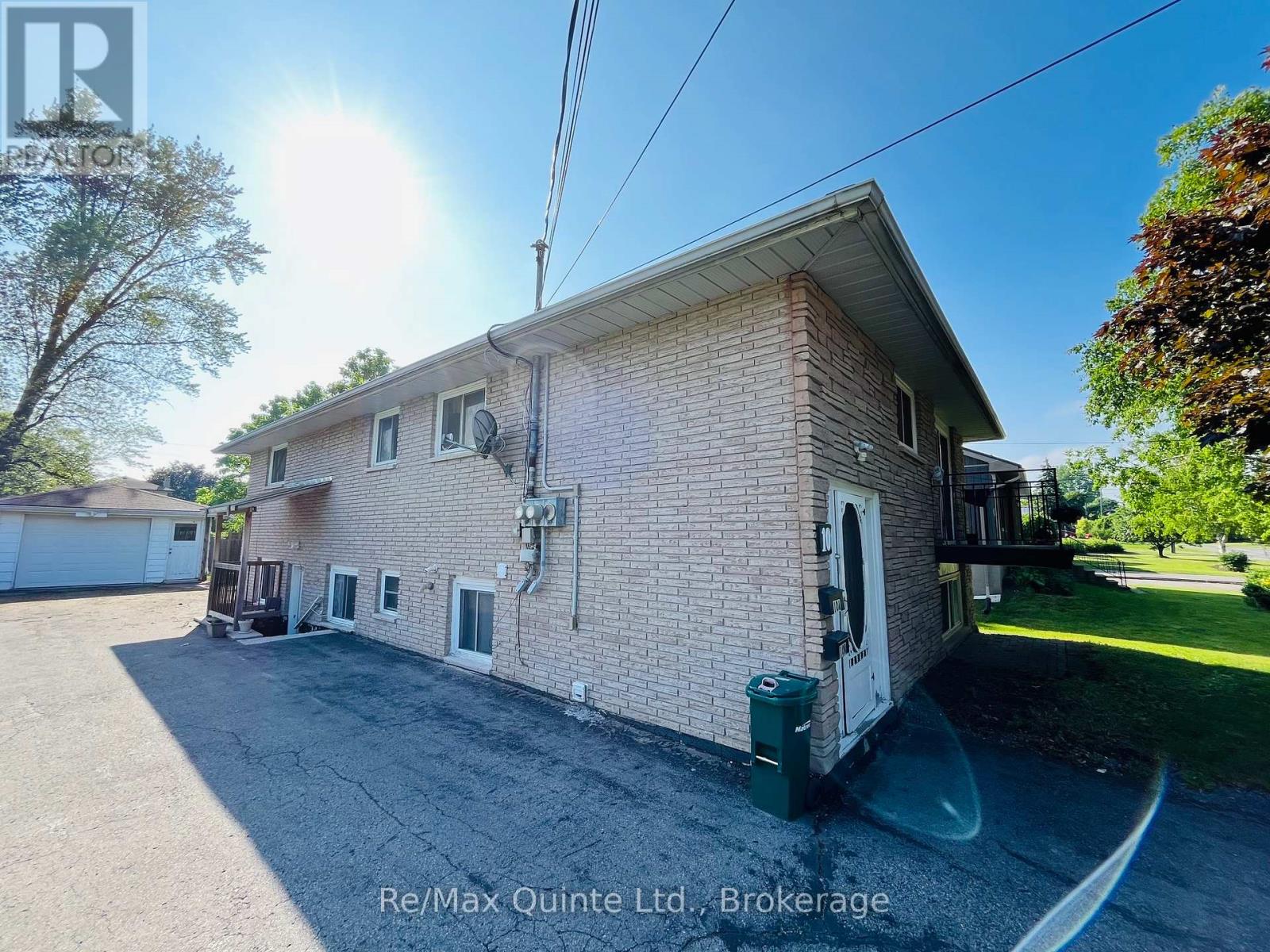 10 SHAMROCK ROAD - 4