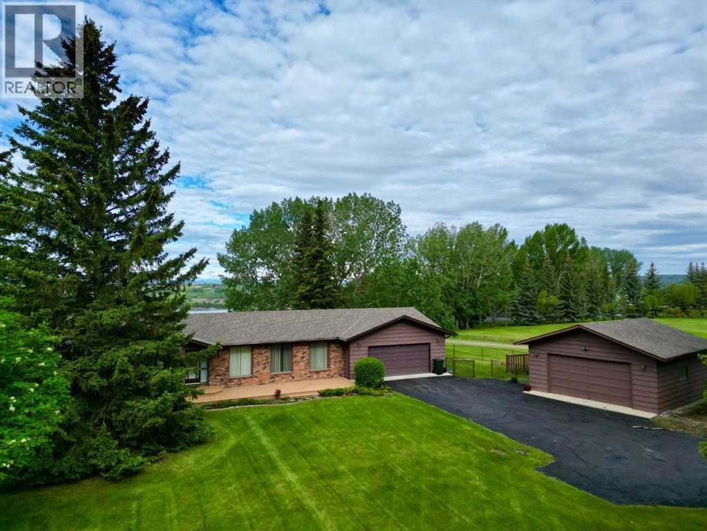 119 Bearspaw Village Crescent - photo 5