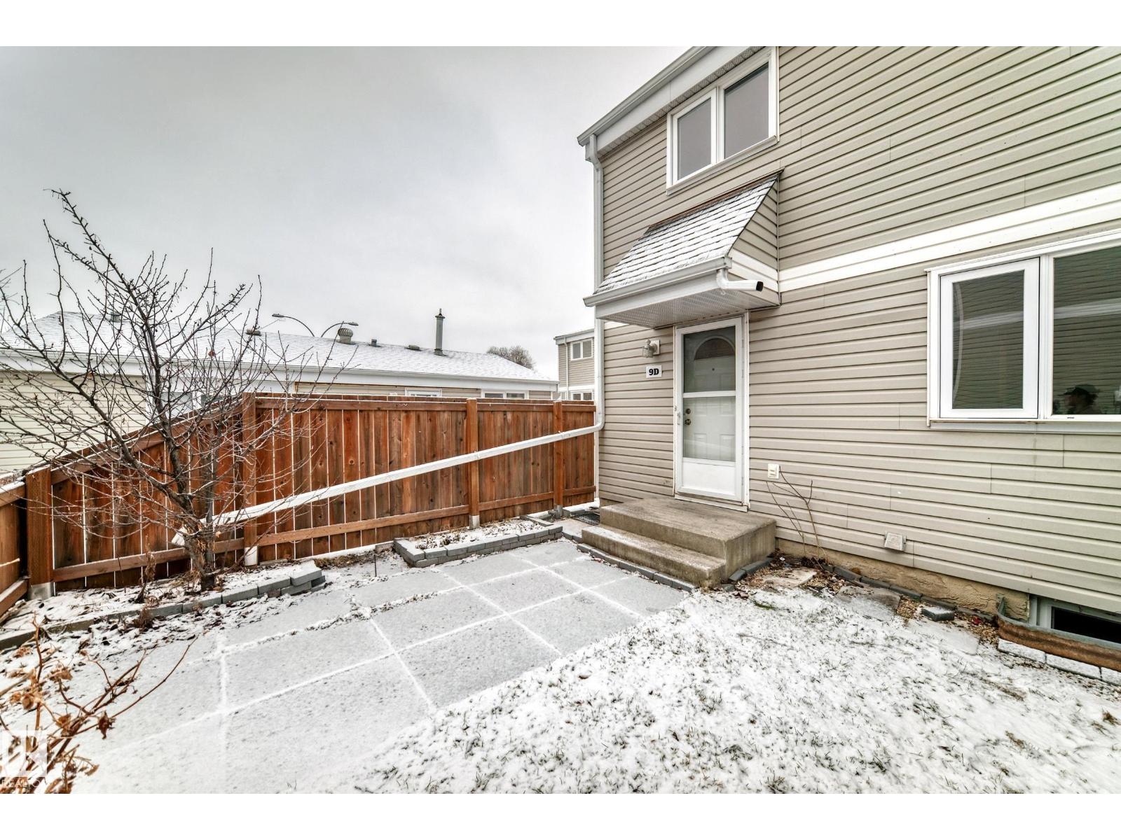 9D CASTLE TC NW — photo 35
