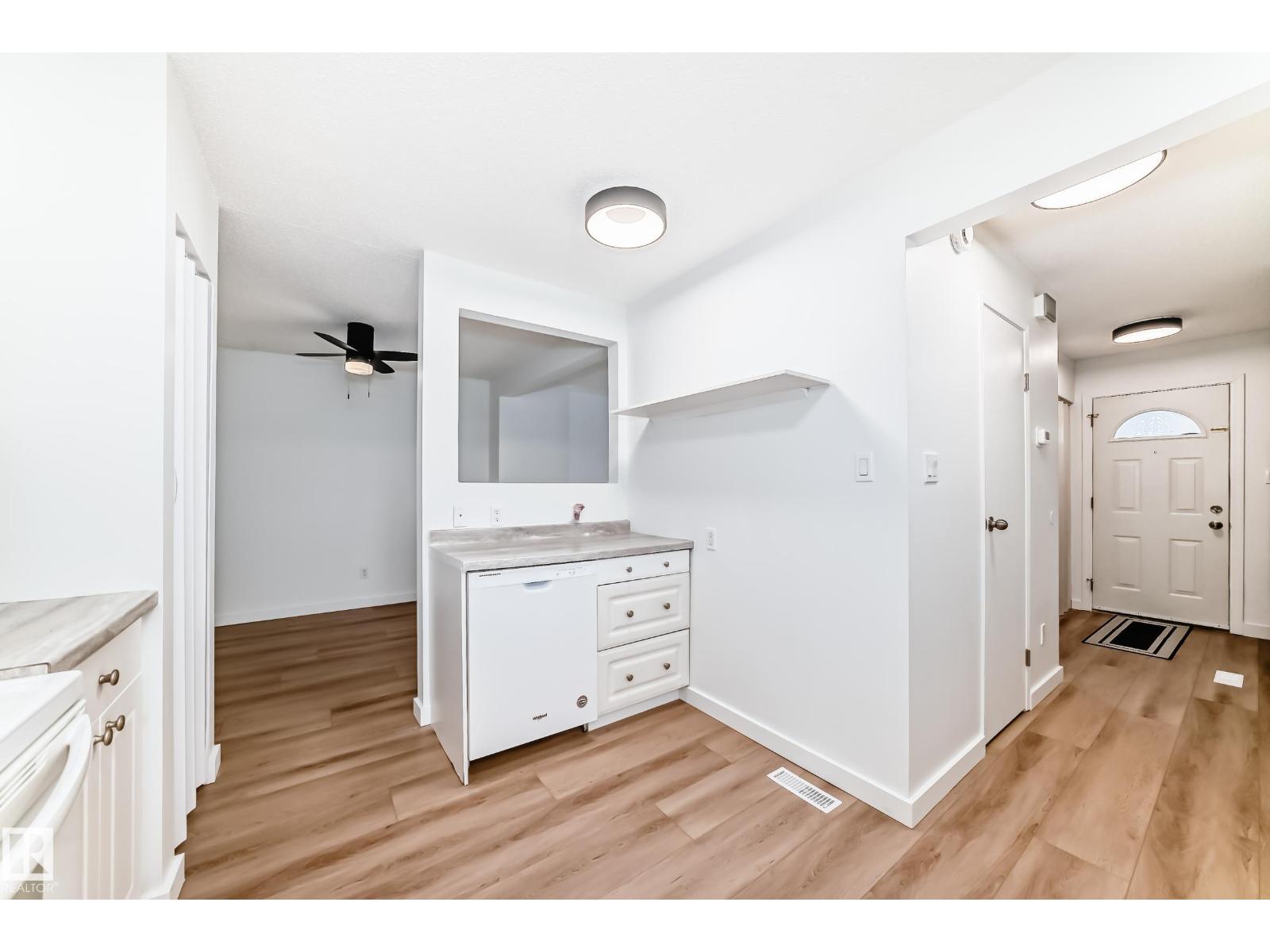 9D CASTLE TC NW — photo 7