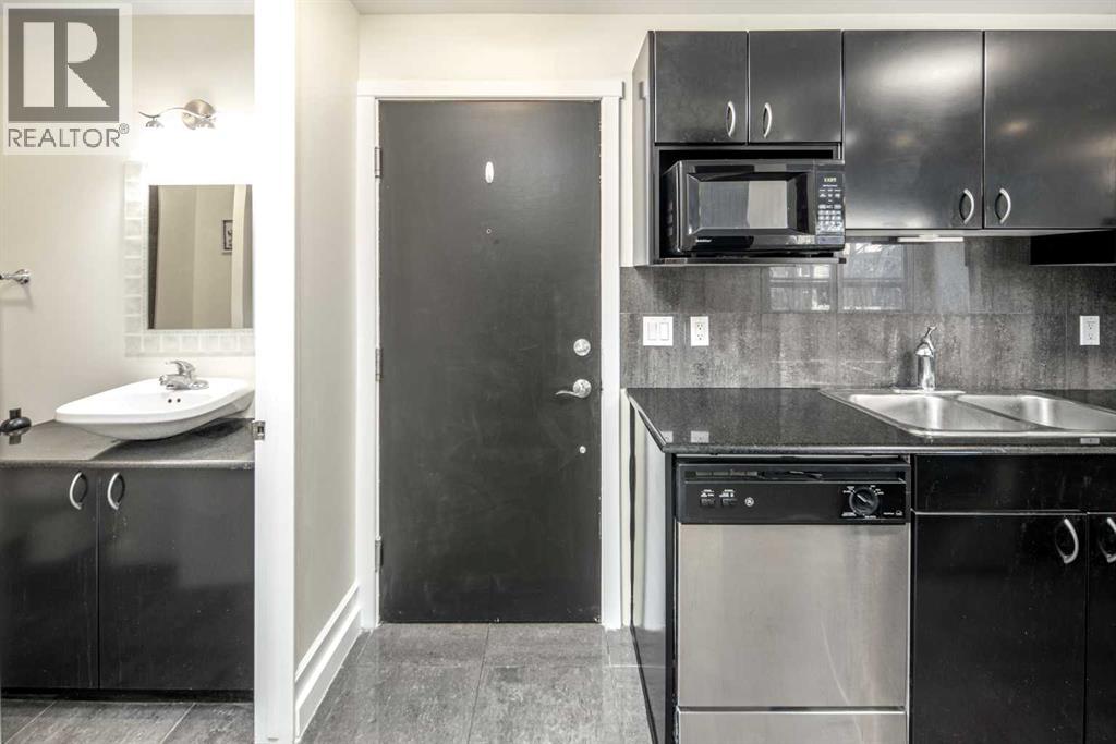 #204 706 15 Avenue SW - 2