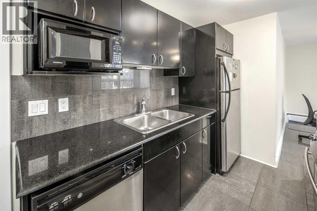 #204 706 15 Avenue SW - 4