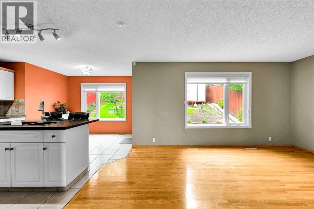 332 Harvest Hills Drive NE — photo 10