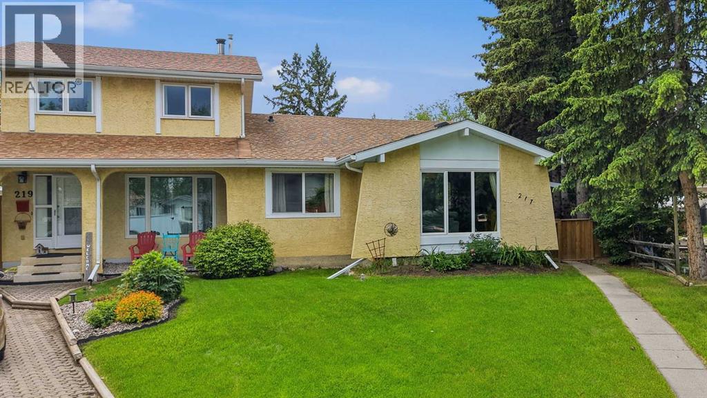 217 Woodvale Bay SW — photo 48