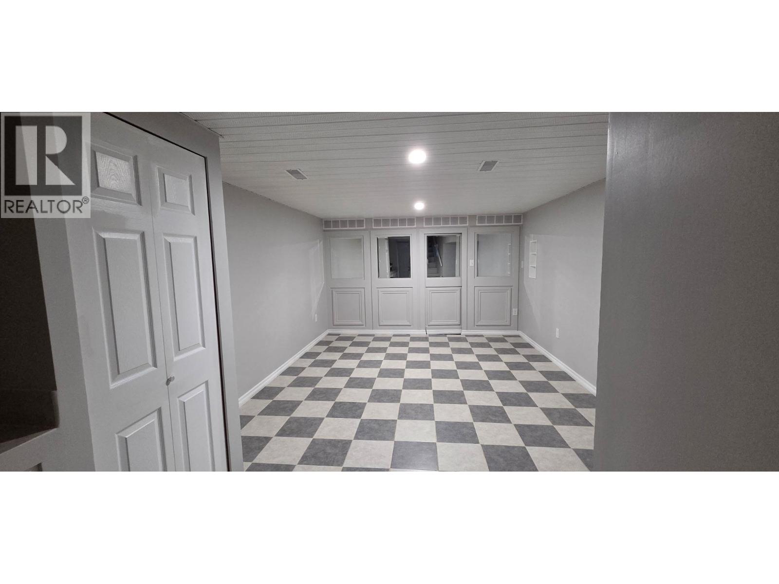 5515 KLEANZA DRIVE - 13