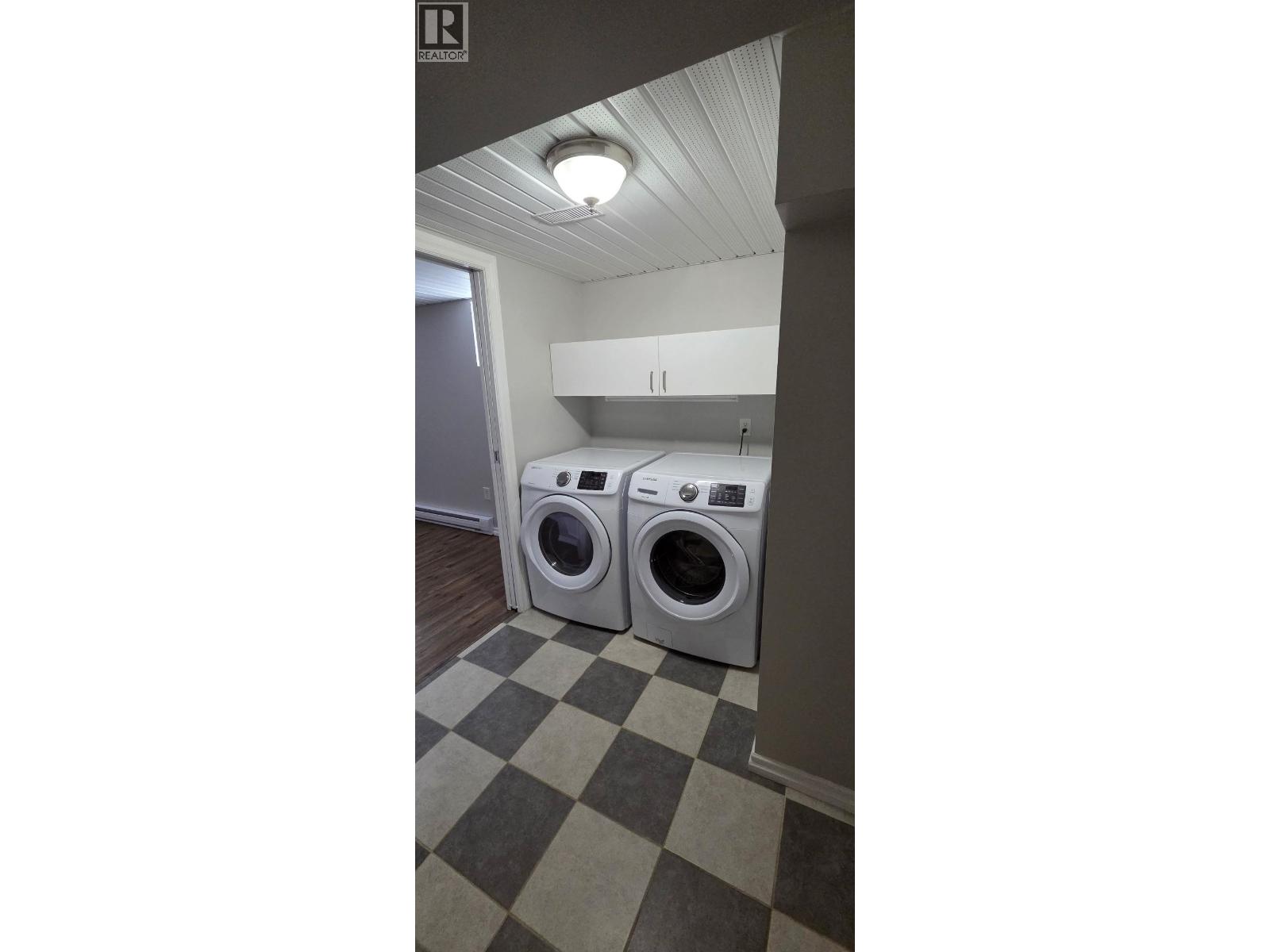 5515 KLEANZA DRIVE - 18