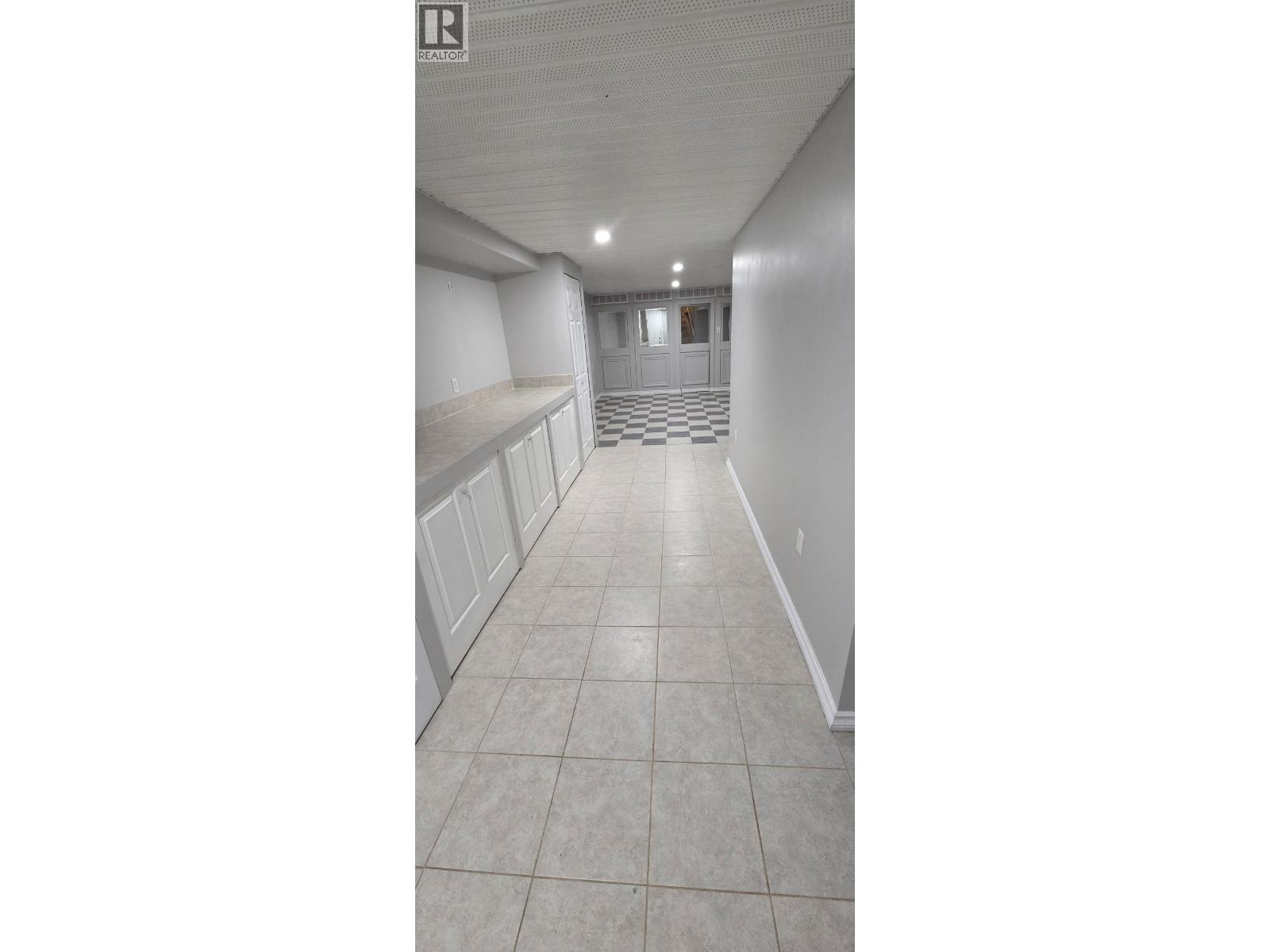 5515 KLEANZA DRIVE - 16