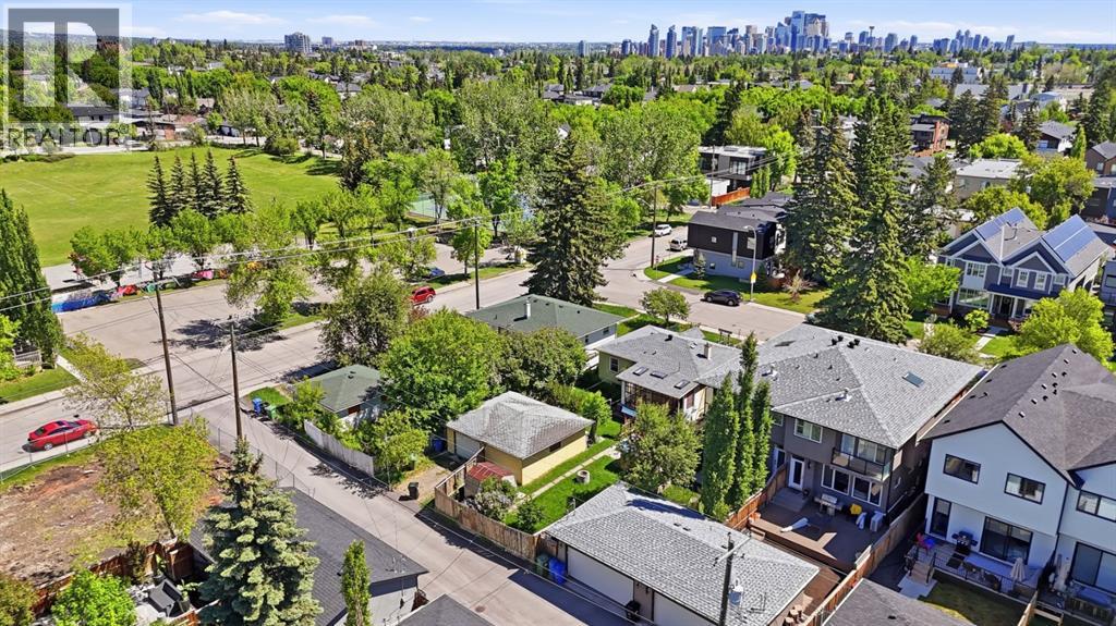 3007 27 Street SW - photo 5