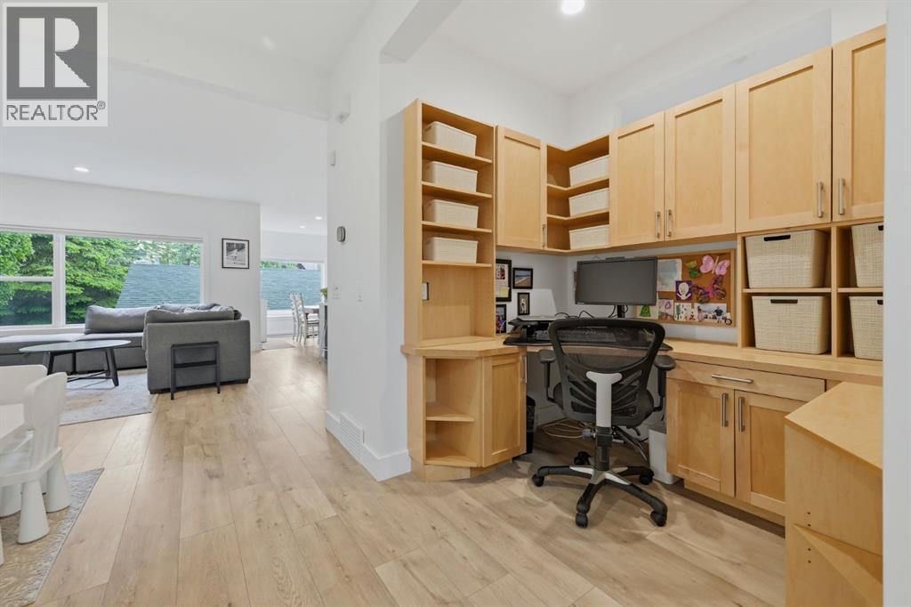 266 Somme Avenue SW — photo 15