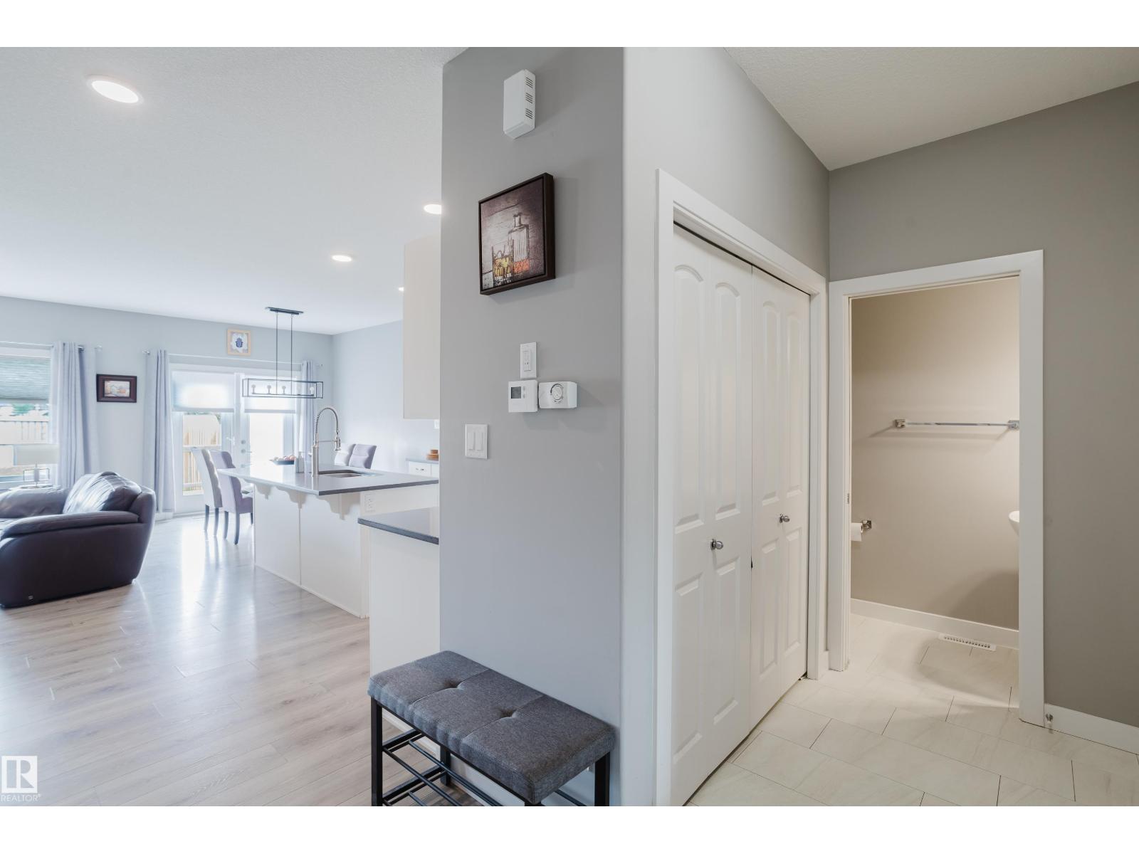 22106 89 AV NW - photo 3
