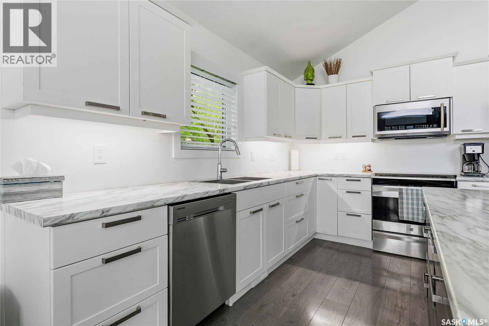 2 Sorensen STREET — photo 19