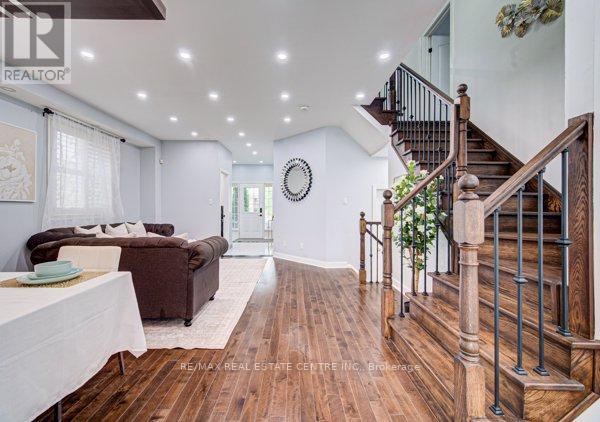 55 ISAIAH DRIVE - 26